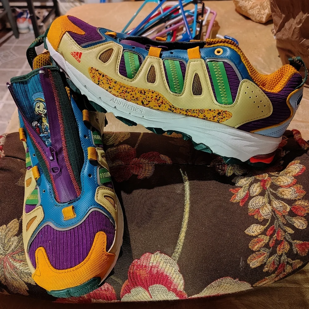 🦗Sean Wotherspoon/Disney Superturf Adventure Adidas Men's Sneakers 10.5🎈